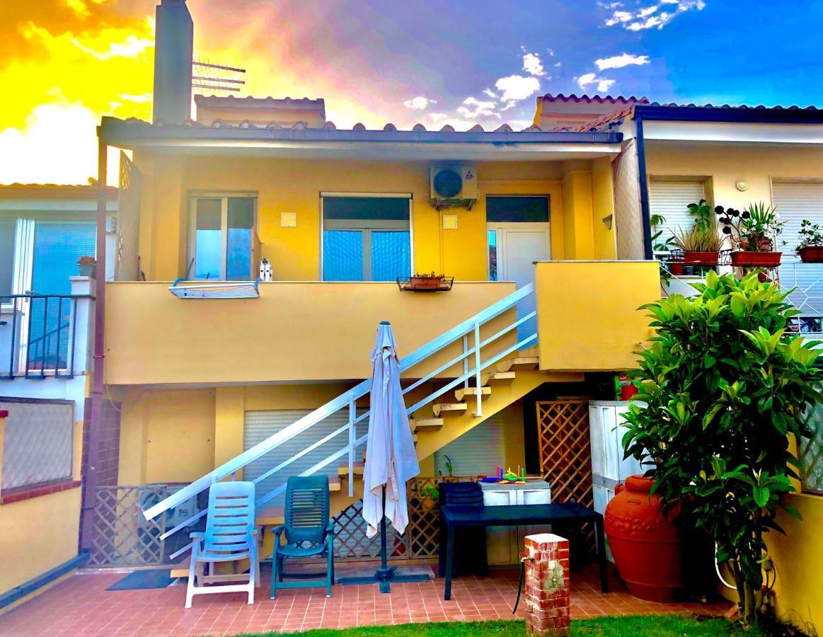 Villa Poetto Beach By Home And Experience , Cagliari, Poetto Exteriör bild