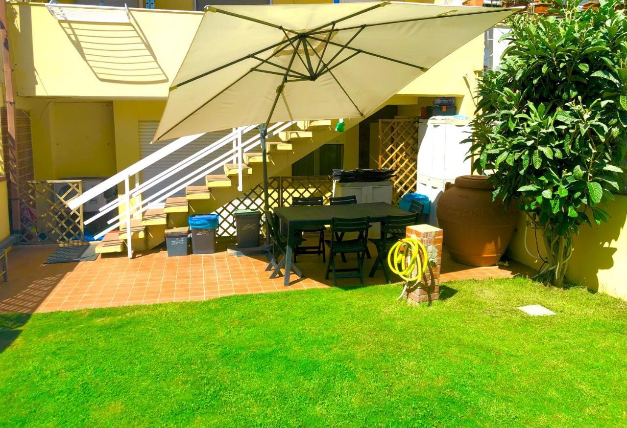 Villa Poetto Beach By Home And Experience , Cagliari, Poetto Exteriör bild