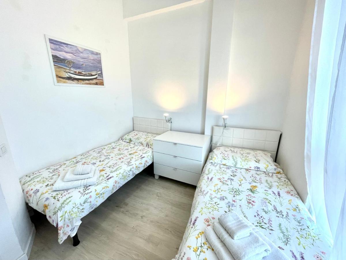 Villa Poetto Beach By Home And Experience , Cagliari, Poetto Exteriör bild
